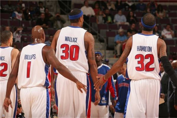 外弹三分 外弹三分